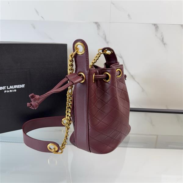 2026224192653306 840